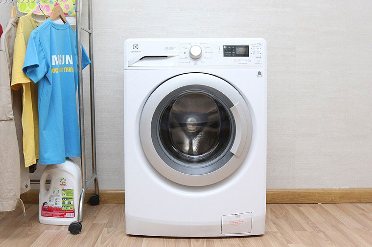 Máy giặt không vào điện cách kiểm tra và khắc phục sự cố