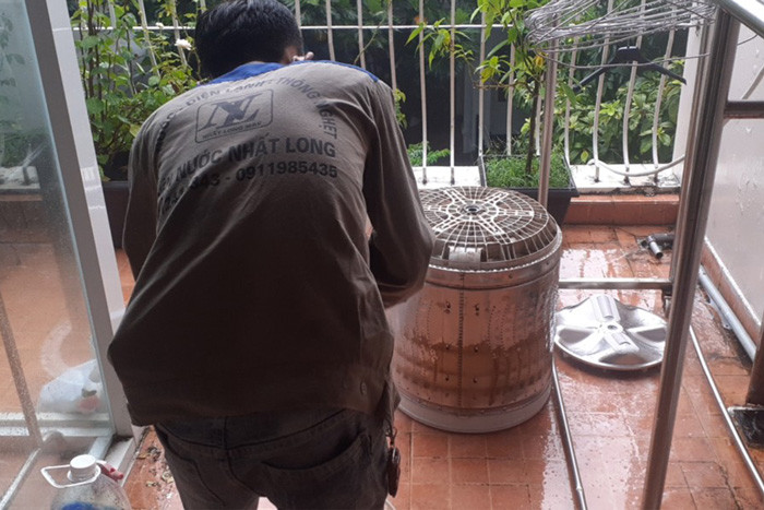 Dịch vụ vệ sinh máy giặt quận Tân Bình phục vụ tất cả các ngày trong tuần